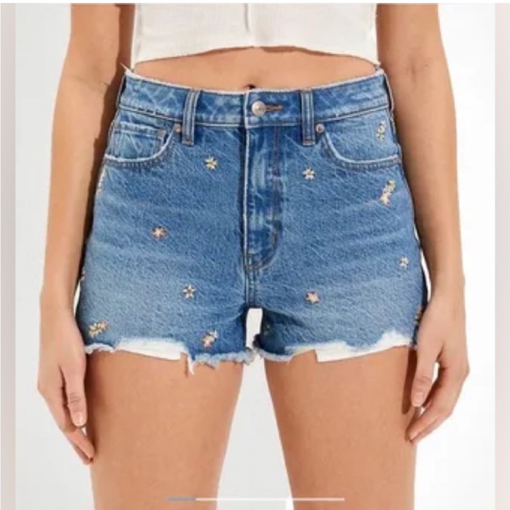 Embroidered Denim Women's Mom Shorts & High-Waisted 90s Boyfriend Short - Picture 2 of 14